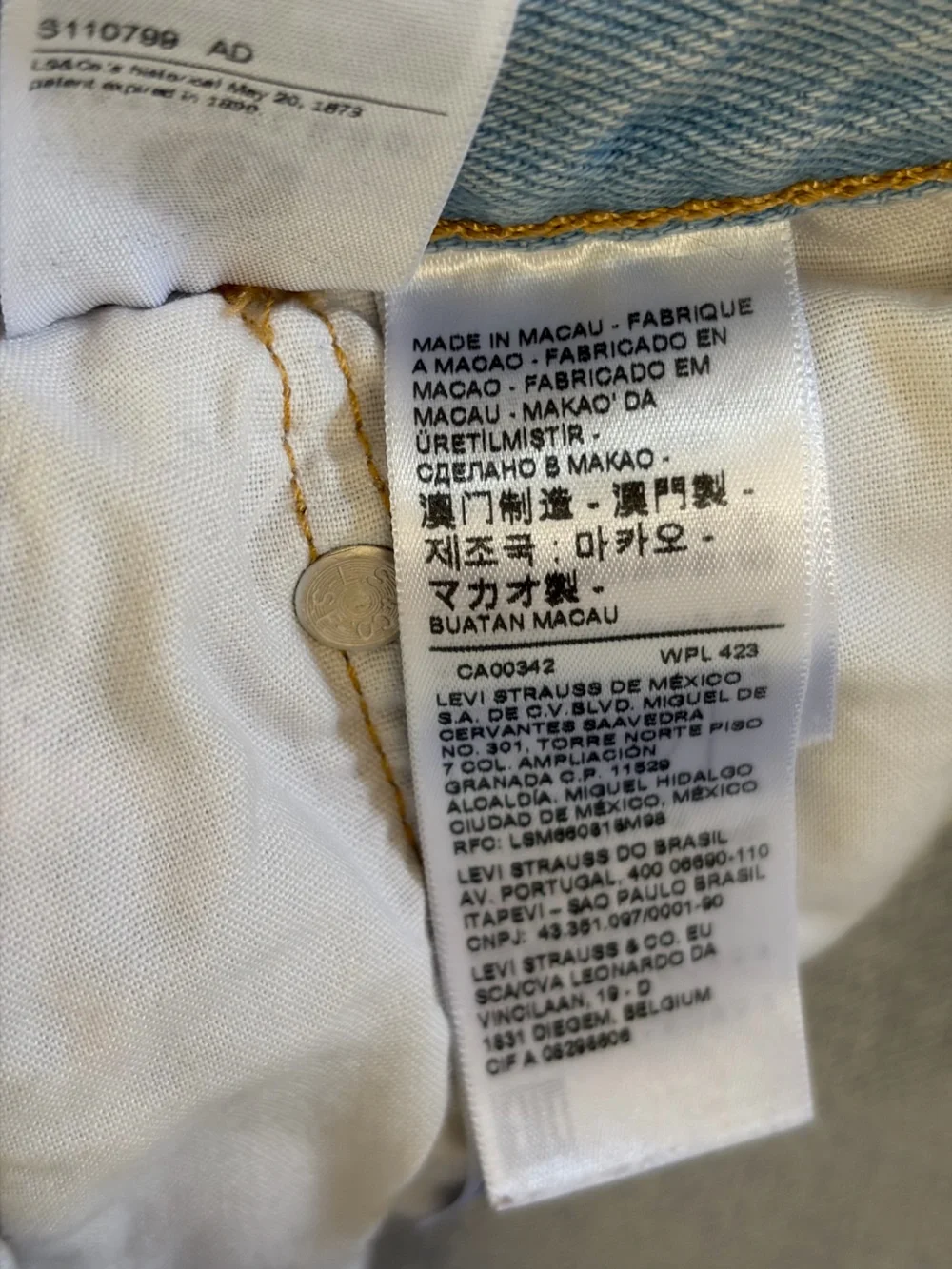 Levis Premium good pre